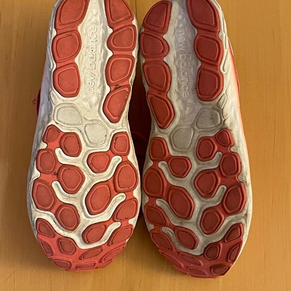 NEW BALANCE WOMENS FRESH FOAM XEVOZG P3 ATHLETIC SHOES - Picture 4 of 4